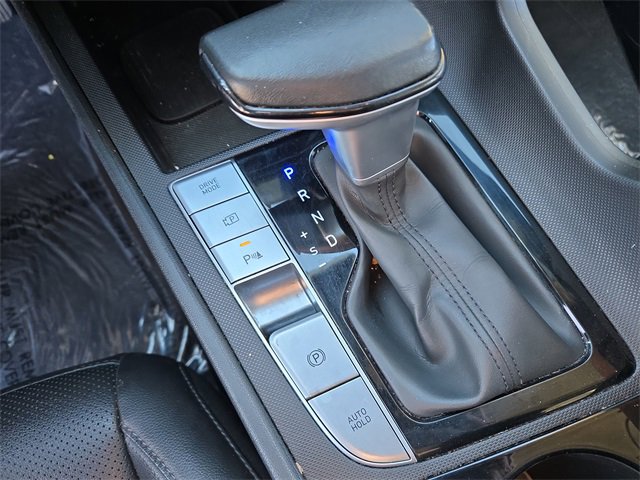 Used 2024 Hyundai Elantra Limited image 29