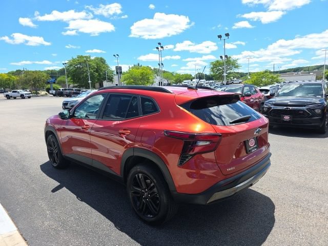 Used 2024 Chevrolet Trax ACTIV w/ Driver Confidence Package FWD image 4