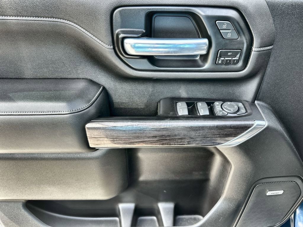 Certified 2020 Chevrolet Silverado 2500 LTZ w/ LTZ Plus Package image 23