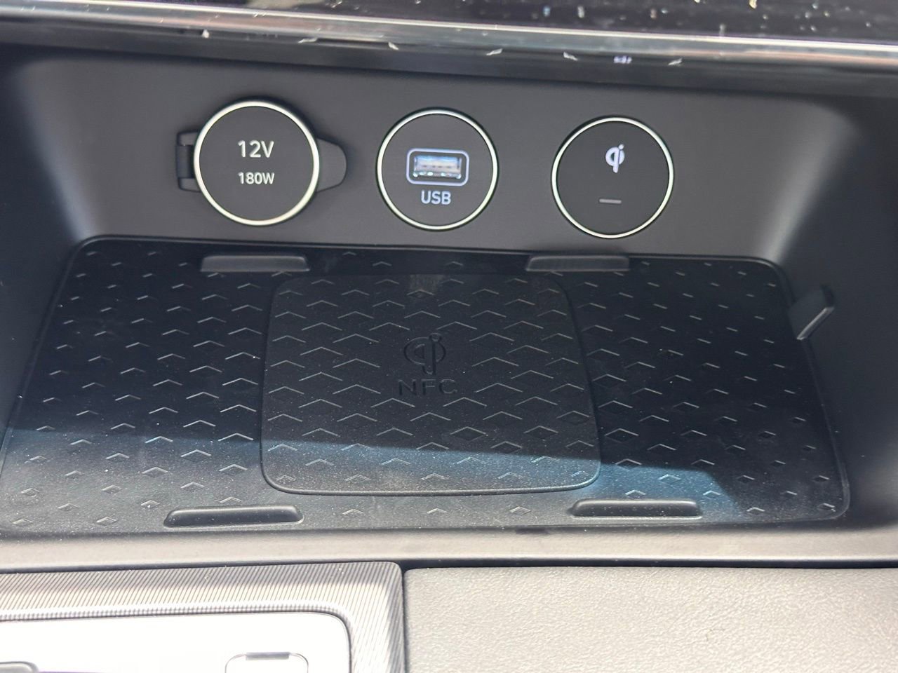 Used 2026 Genesis G70 3.3T Sport Prestige image 32