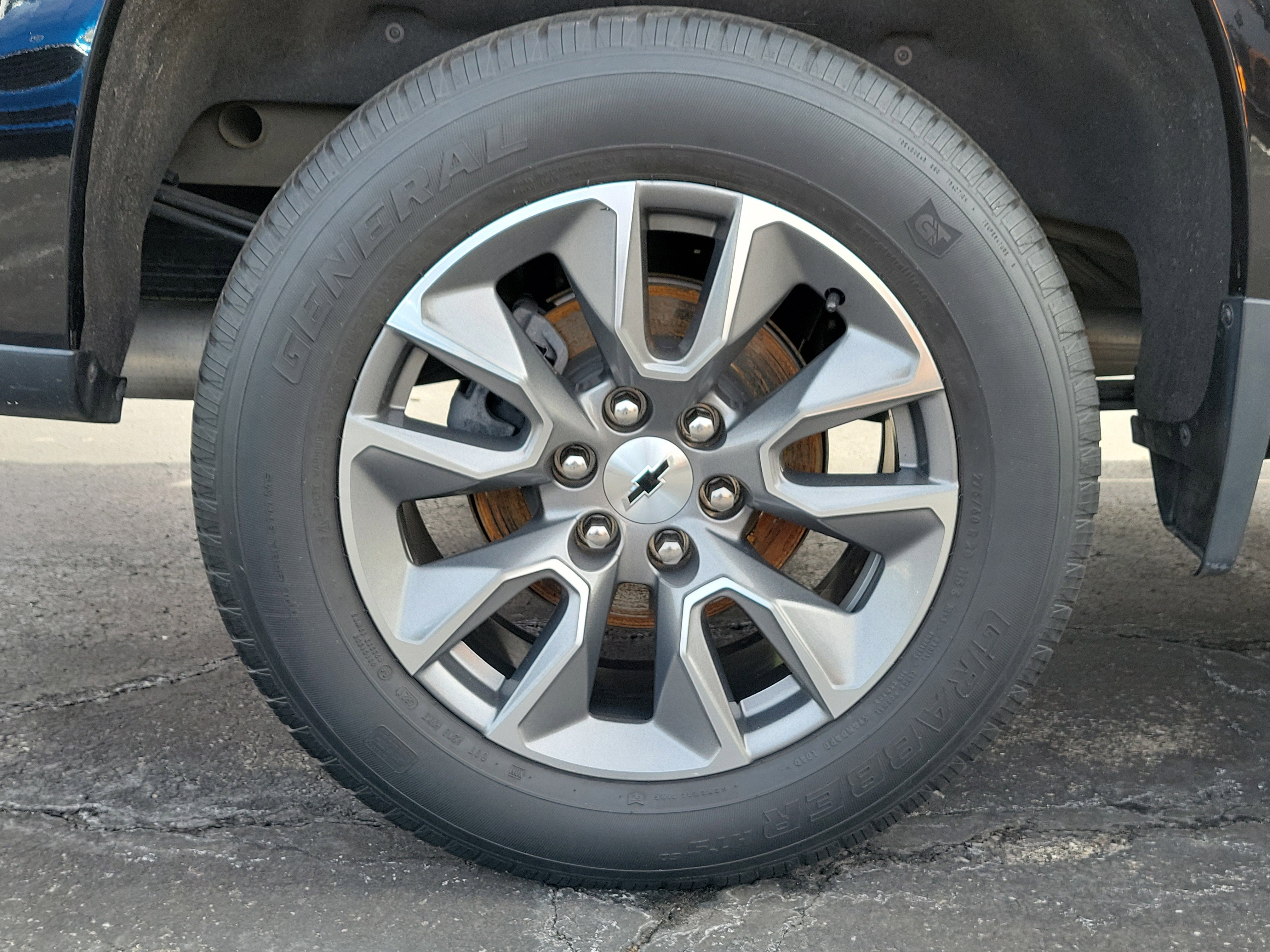 Used 2022 Chevrolet Silverado 1500 RST w/ Bed Protection Package AWD/4WD image 5