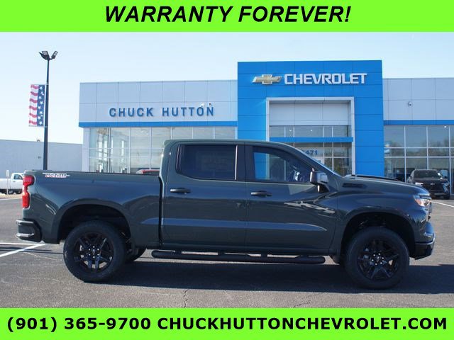 New 2026 Chevrolet Silverado 1500 Custom Trail Boss w/ LPO, Dark Essentials Package image 1