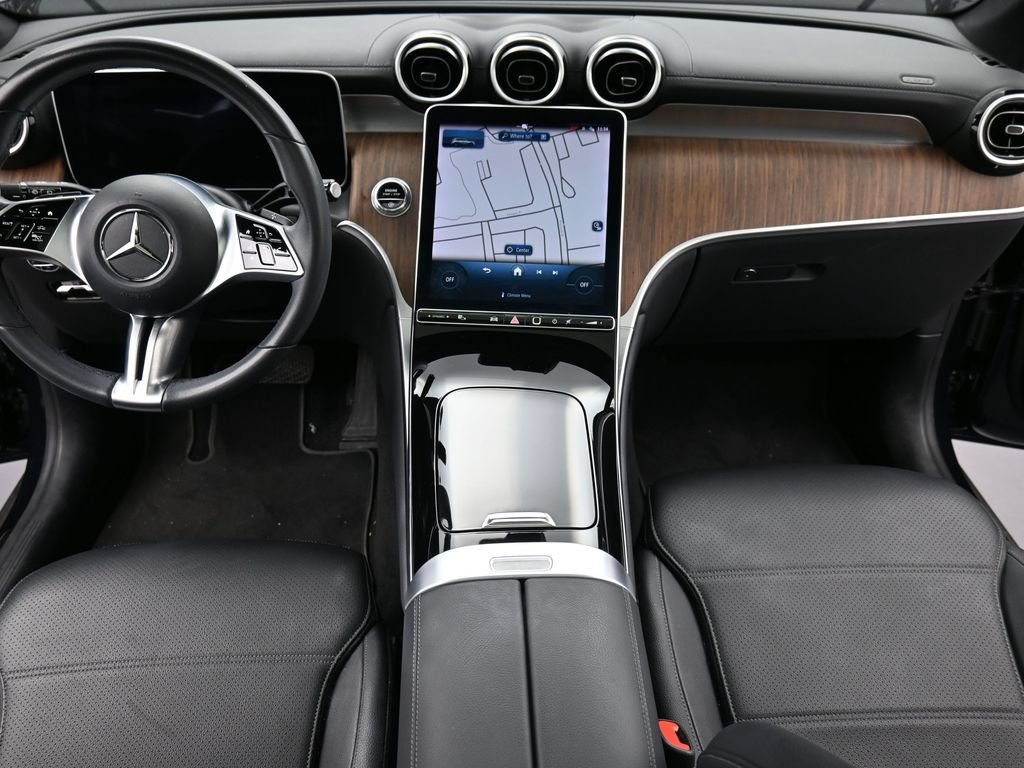 Used 2023 Mercedes-Benz GLC 300 image 32