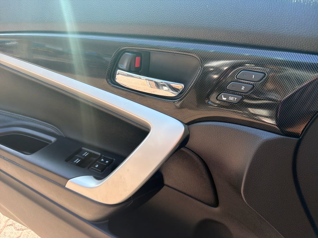 Used 2015 Honda Accord EX-L image 9