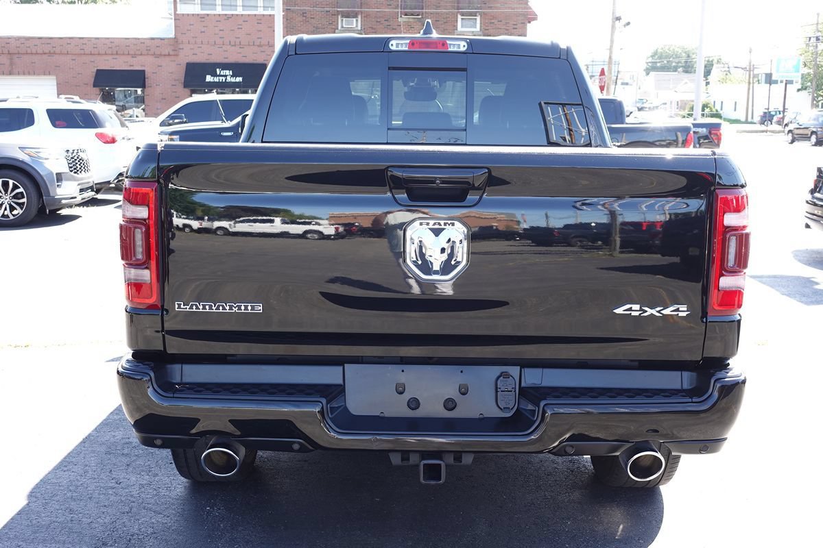 Used 2023 RAM 1500 Laramie AWD/4WD image 9