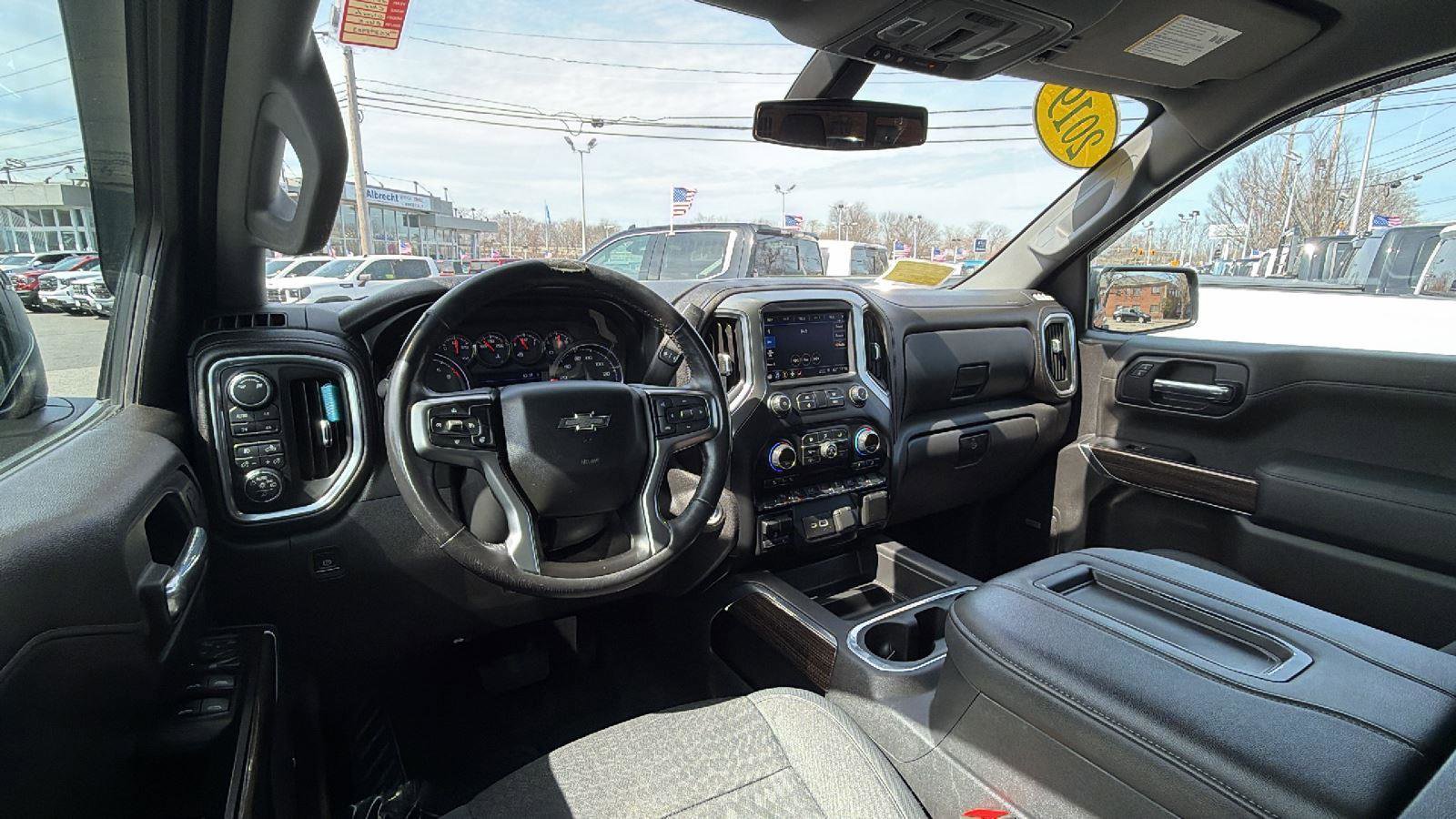 Certified 2019 Chevrolet Silverado 1500 LT Trail Boss AWD/4WD image 17