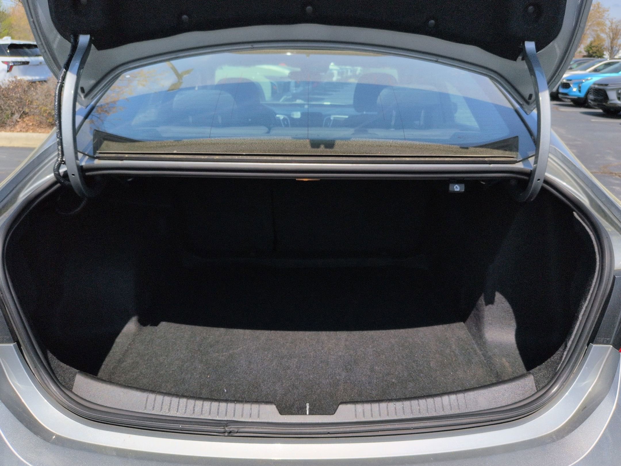Used 2024 Chevrolet Malibu LT image 31