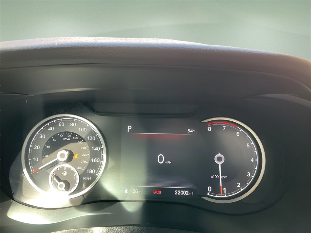 Used 2023 Genesis G70 2.0T image 19