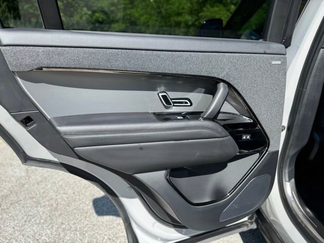 Certified 2025 Land Rover Range Rover Sport SE AWD/4WD image 10