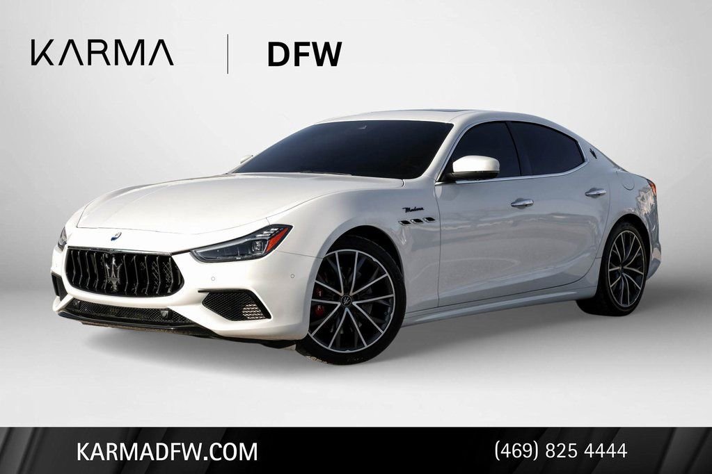 Used 2023 Maserati Ghibli Modena image 1