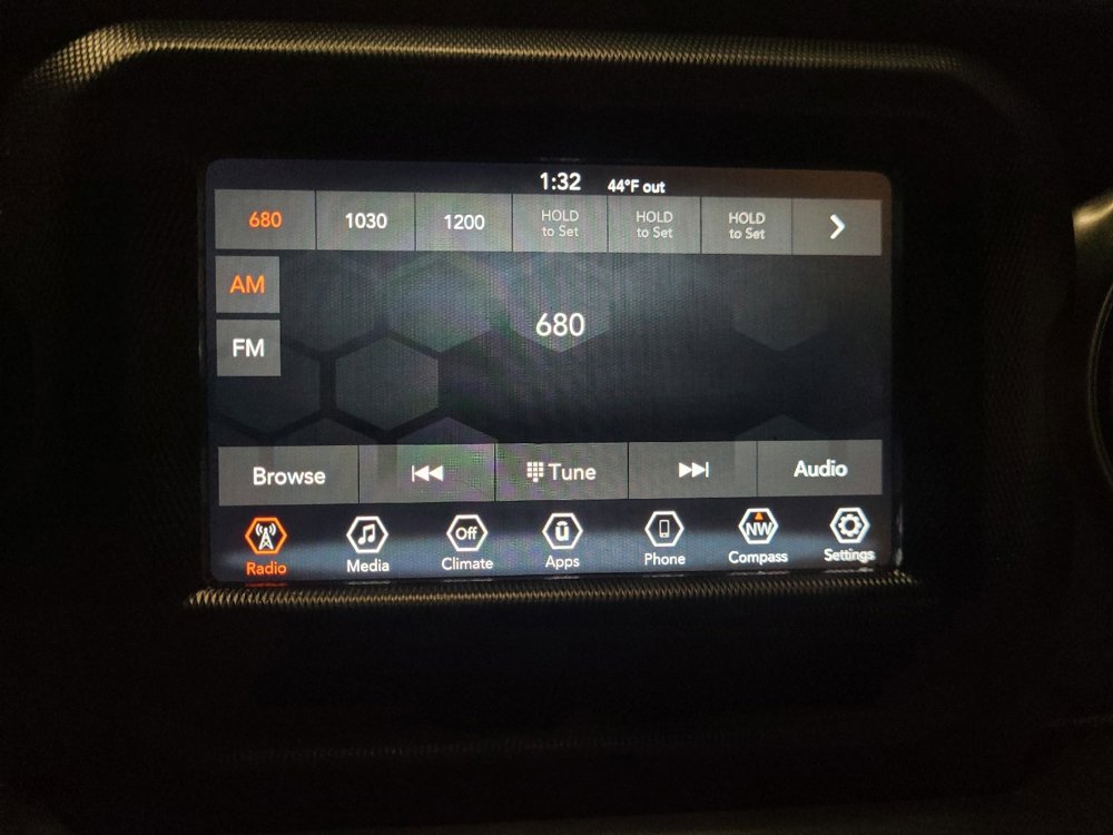 Used 2022 Jeep Wrangler Sport image 25