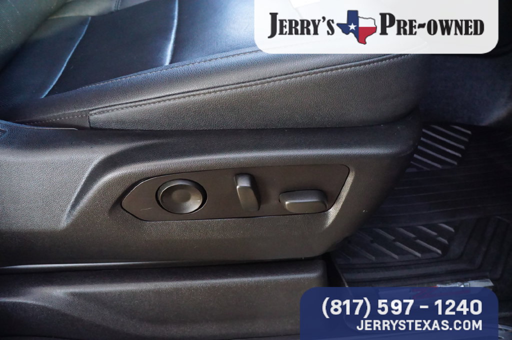 Used 2022 Chevrolet Silverado 1500 LTZ AWD/4WD image 25