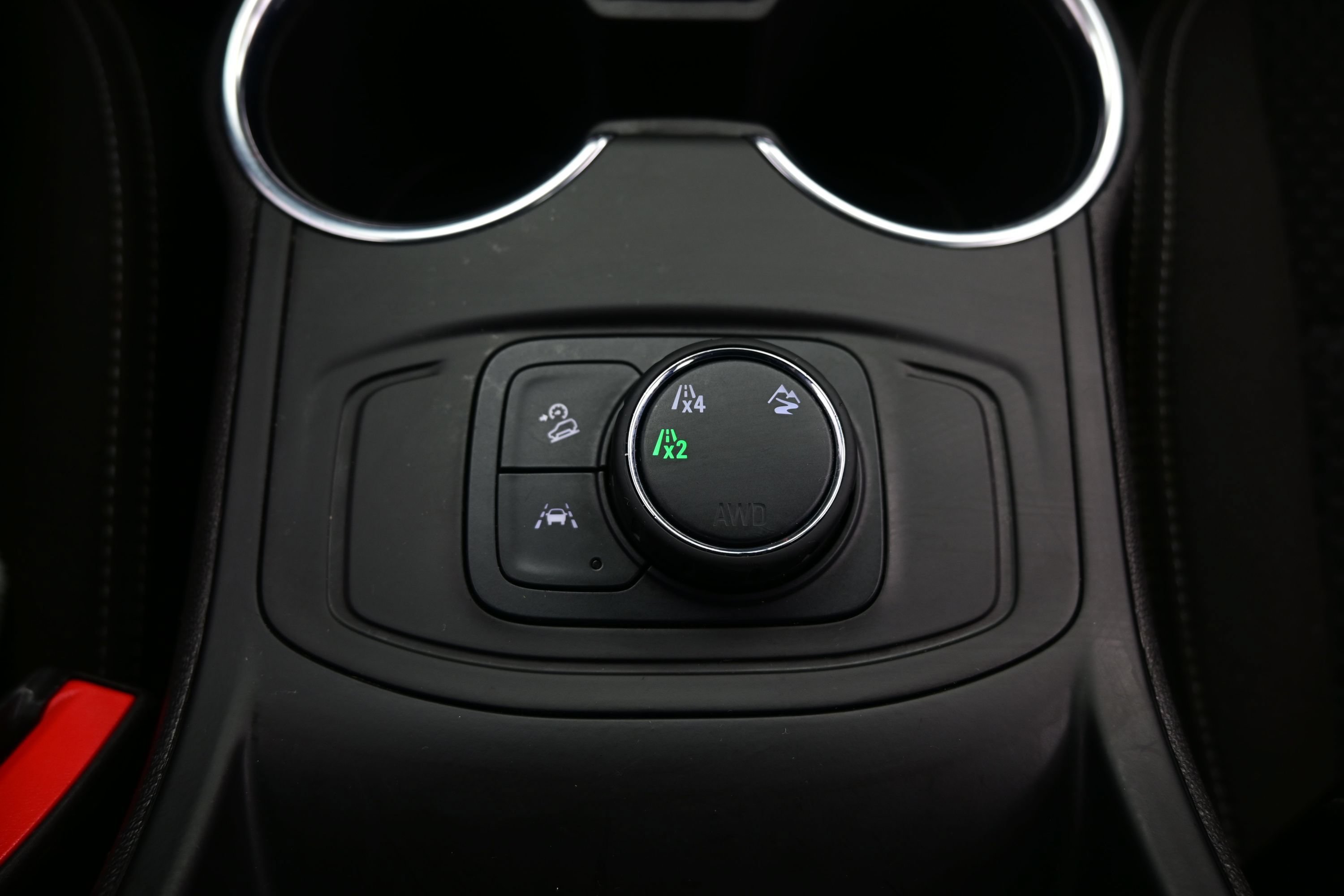 Used 2024 GMC Terrain SLE AWD/4WD image 20