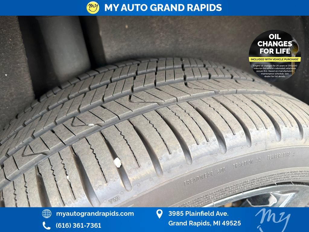 Used 2020 Volkswagen Tiguan SE R-Line w/ 3rd Row Seat Package AWD/4WD image 34