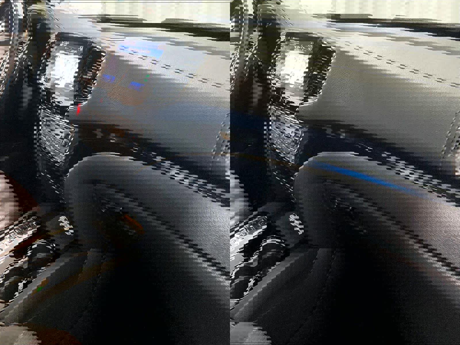 Used 2022 Honda Ridgeline Black Edition image 14