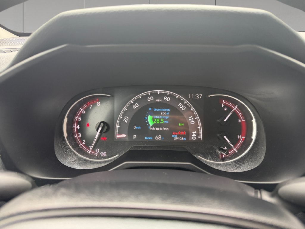 Used 2025 Toyota RAV4 XLE AWD/4WD image 15