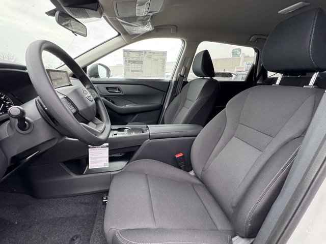 New 2026 Nissan Rogue S image 18