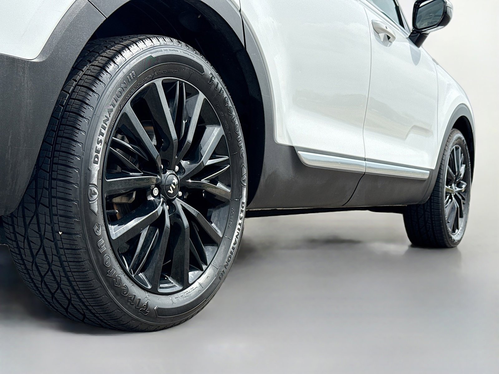 Used 2021 Kia Telluride SX image 16