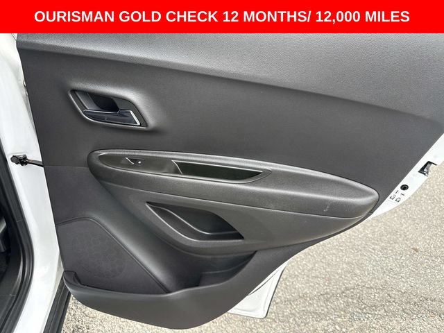 Used 2020 Chevrolet Trax LT AWD/4WD image 12