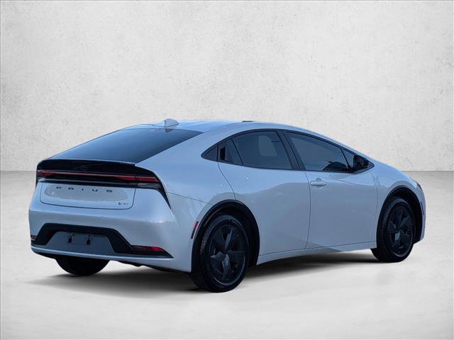 Used 2024 Toyota Prius LE image 5