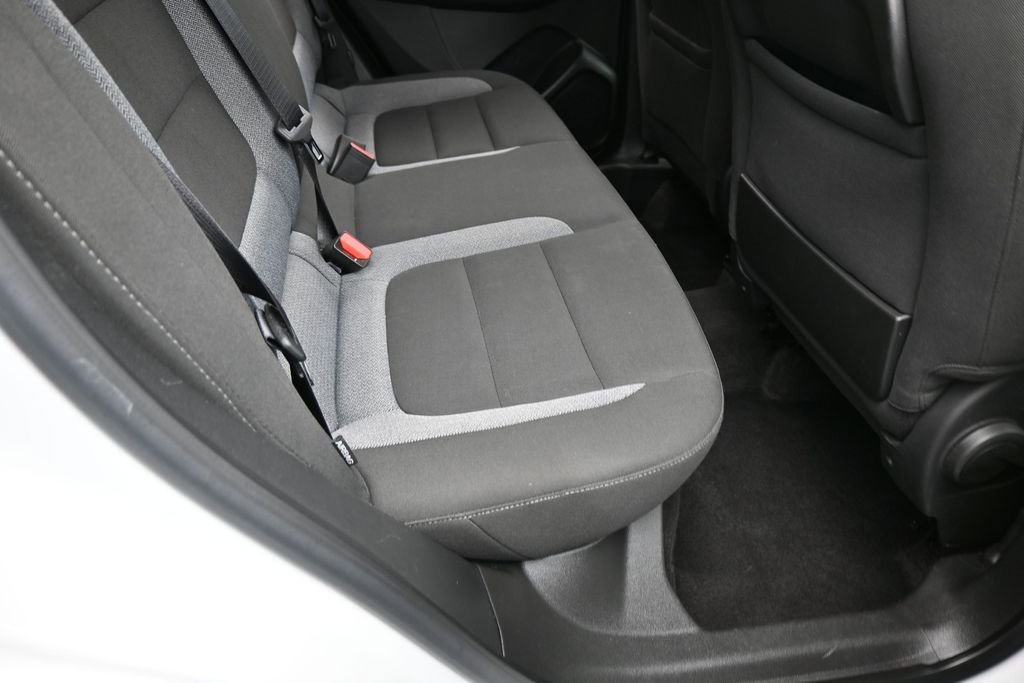 Used 2023 Chevrolet TrailBlazer LS AWD/4WD image 35