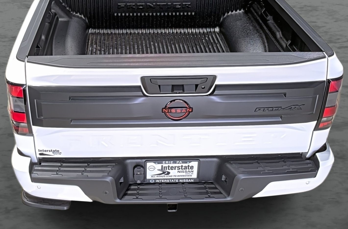 New 2026 Nissan Frontier PRO-4X w/ Tow Package AWD/4WD image 12