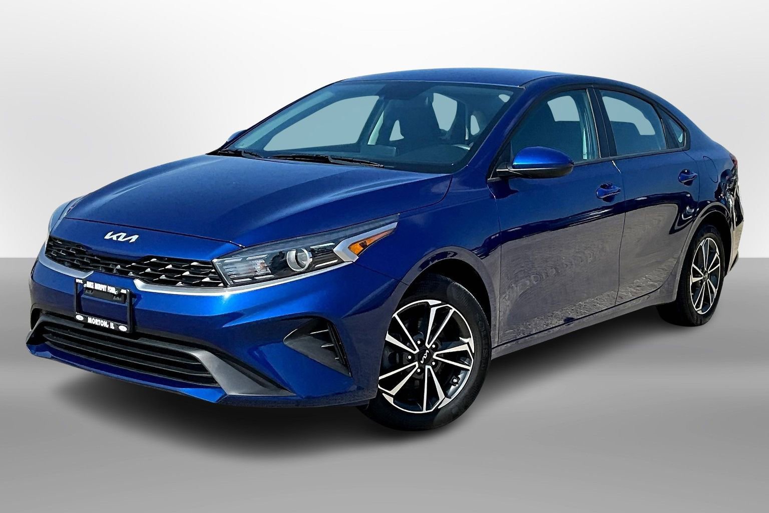 Used 2023 Kia Forte LXS image 12