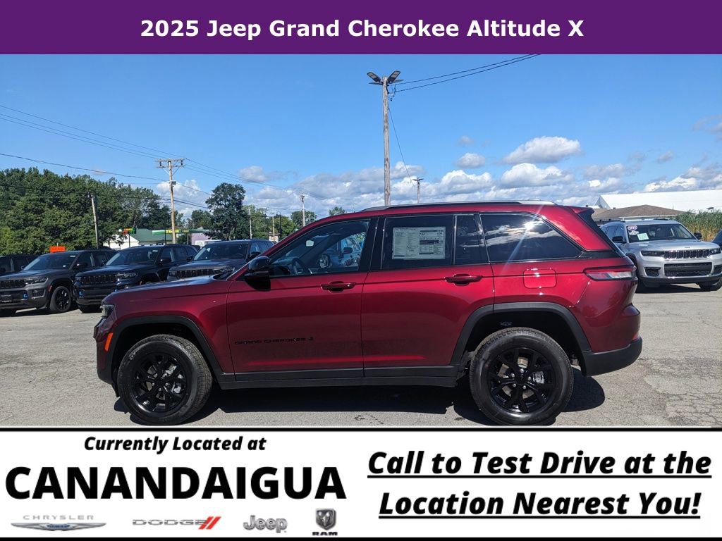 New 2025 Jeep Grand Cherokee Altitude image 3