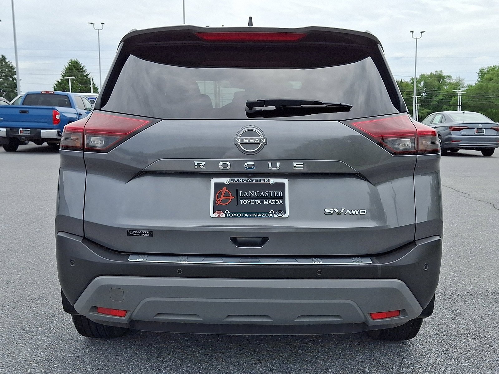Used 2022 Nissan Rogue SV AWD/4WD image 6