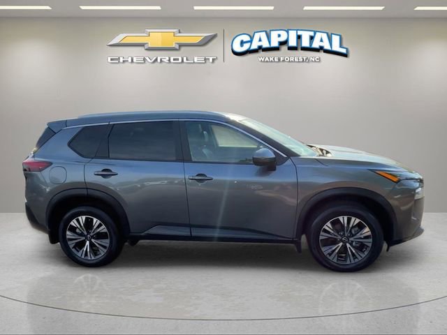 Used 2023 Nissan Rogue SV w/ SV Premium B Package FWD image 6