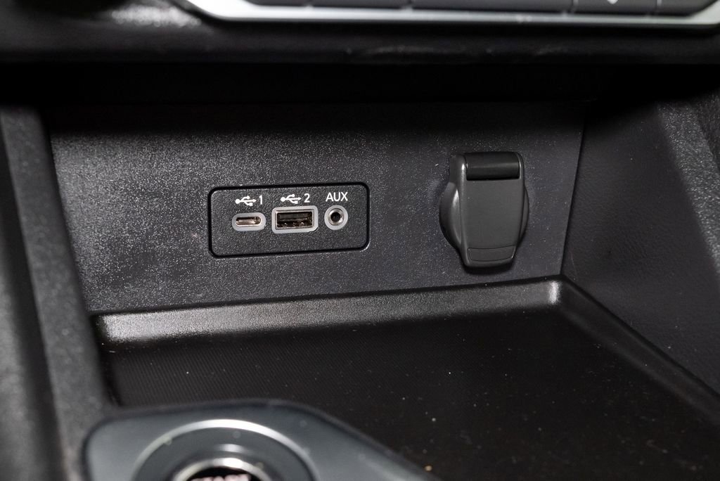 Used 2021 Nissan Sentra SV FWD image 17