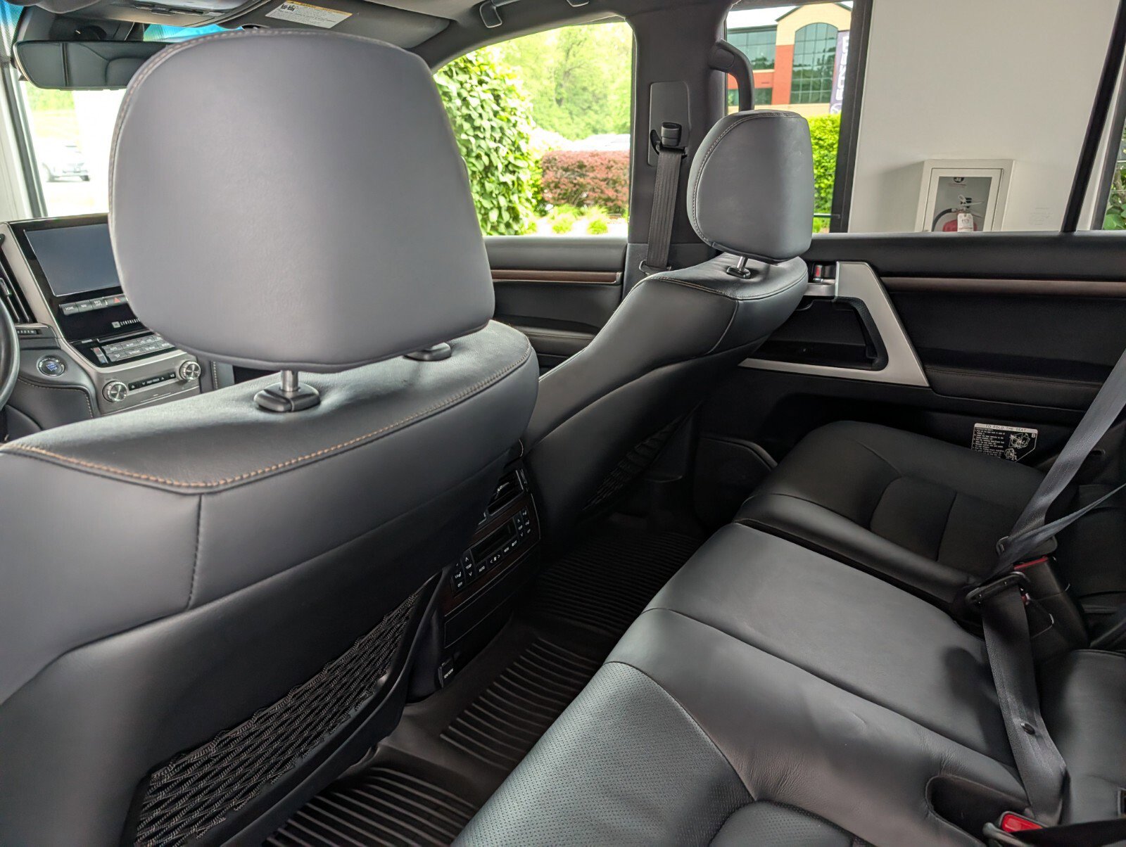 Used 2020 Toyota Land Cruiser Heritage Edition AWD/4WD image 15