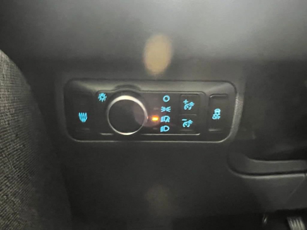 Used 2024 Ford Mustang Mach-E Premium image 28