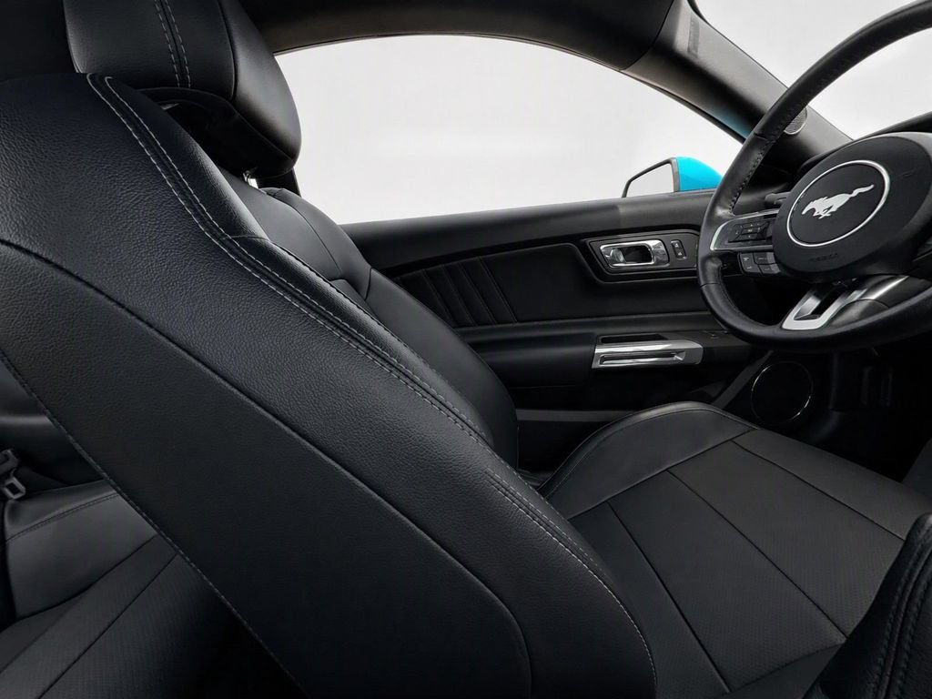 Used 2017 Ford Mustang GT Premium RWD image 11