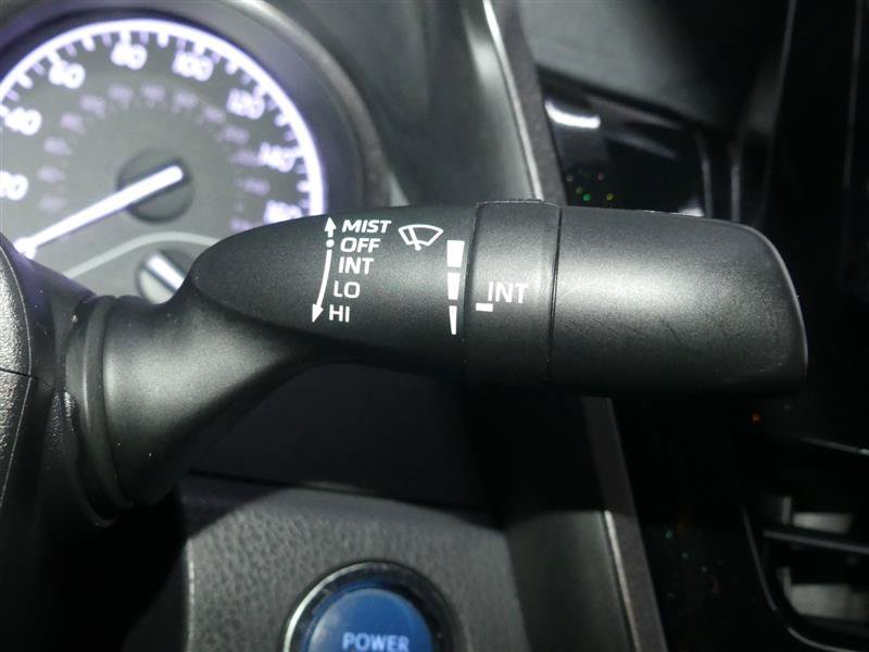 Used 2022 Toyota Camry SE w/ Cold Weather Package FWD image 35