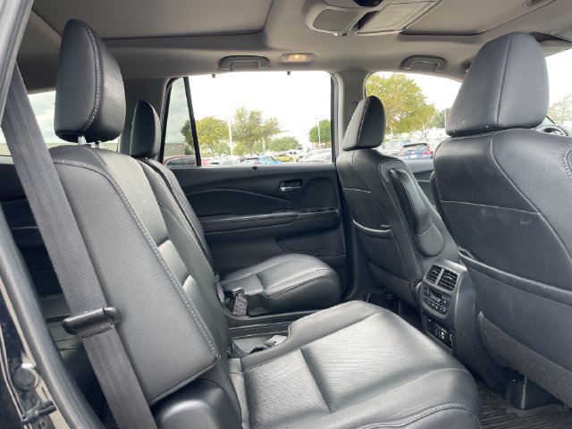 Certified 2021 Honda Pilot Elite image 26