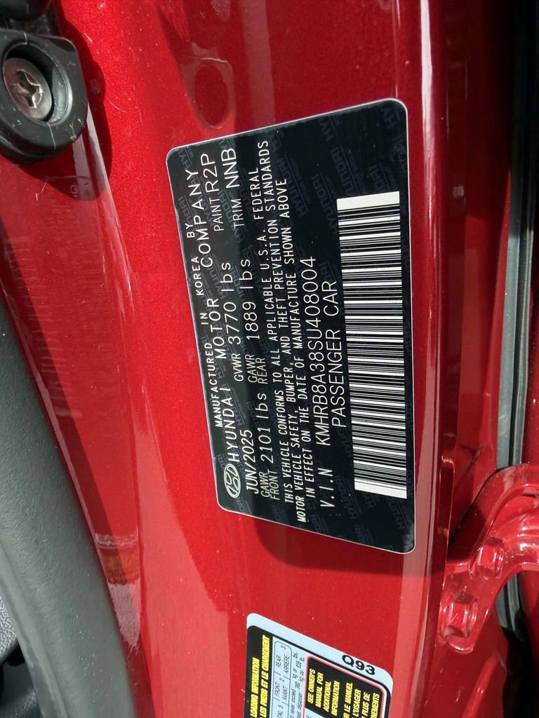 Certified 2025 Hyundai Venue SE image 14