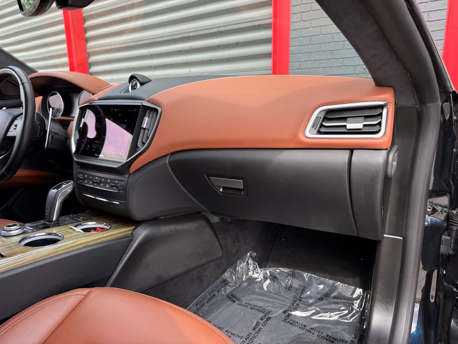 Used 2021 Maserati Ghibli S GranLusso RWD image 21