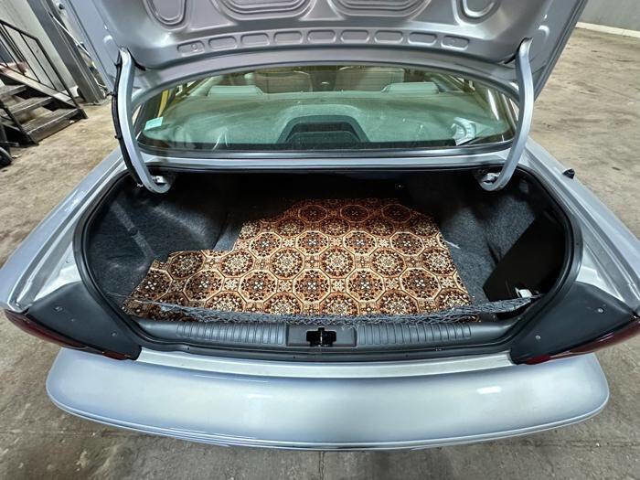 Used 1997 Oldsmobile 88 Royale LS FWD image 25