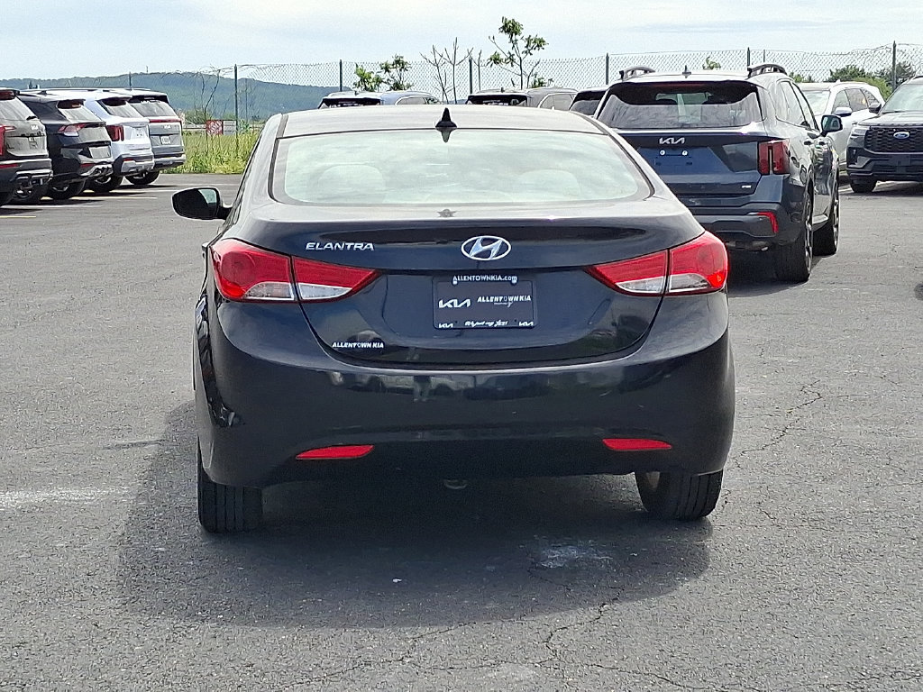 Used 2011 Hyundai Elantra GLS w/ Preferred Equipment Pkg 3 FWD image 5