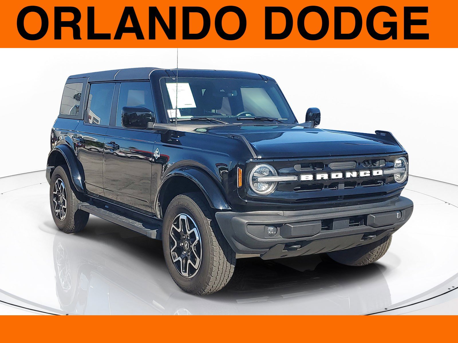 Used 2024 Ford Bronco Outer Banks image 1