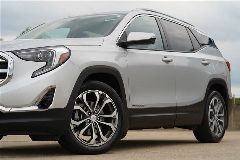 Used 2019 GMC Terrain SLT w/ Preferred Package FWD image 11