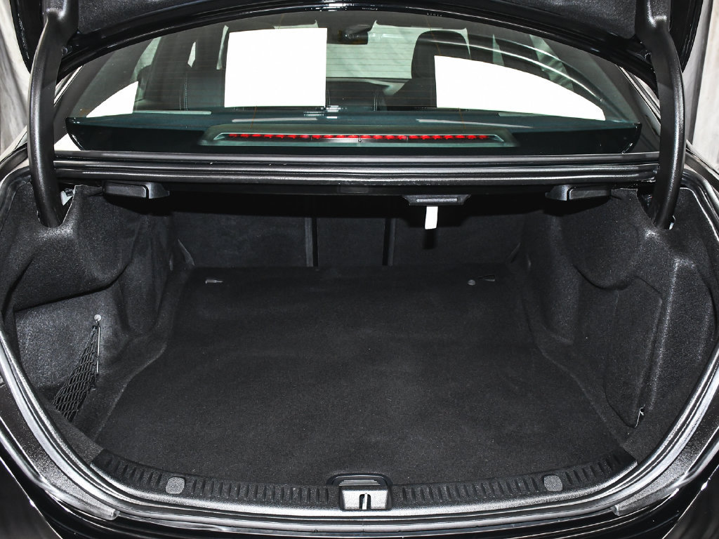 Used 2021 Mercedes-Benz E 350 4MATIC Sedan image 70