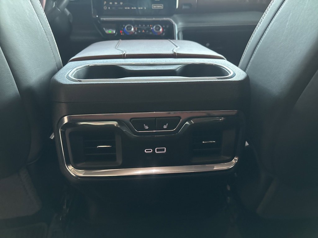 Used 2024 GMC Sierra 1500 Denali Ultimate image 32