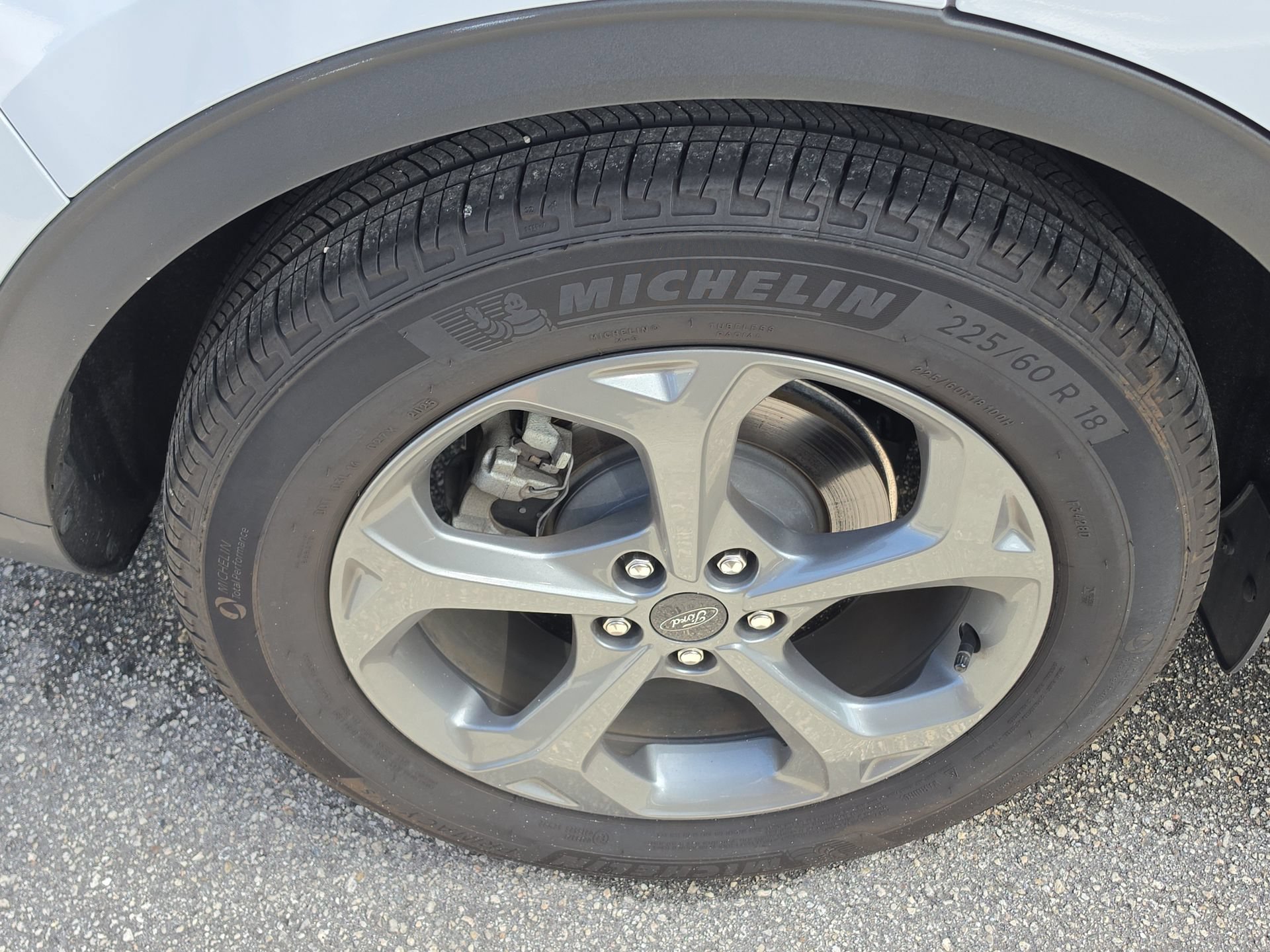 Used 2025 Ford Escape ST-Line w/ Equipment Group 301A FWD image 7