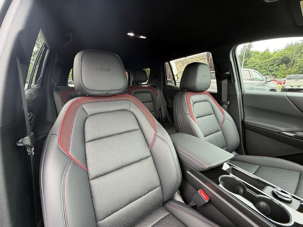 New 2026 Chevrolet Equinox RS w/ Safety and Technology Package AWD/4WD image 27