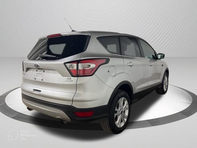 Used 2017 Ford Escape SE FWD image 8