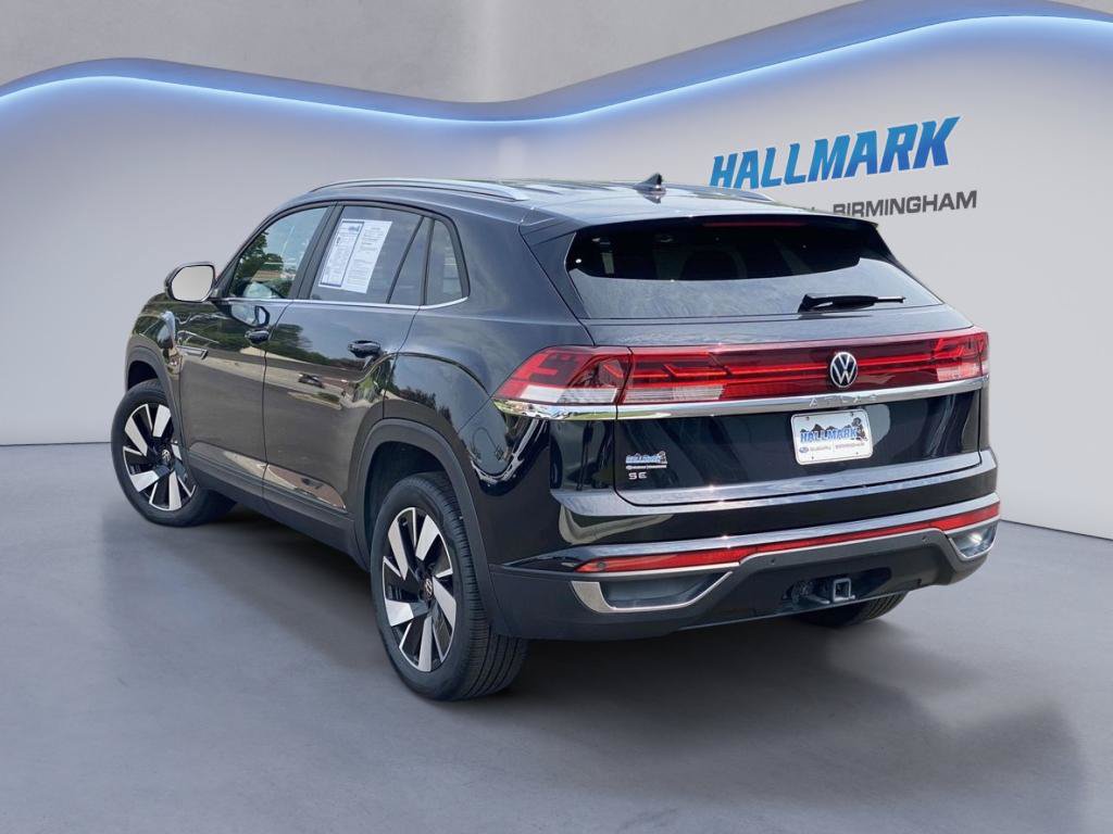 Used 2026 Volkswagen Atlas Cross Sport SE FWD image 4
