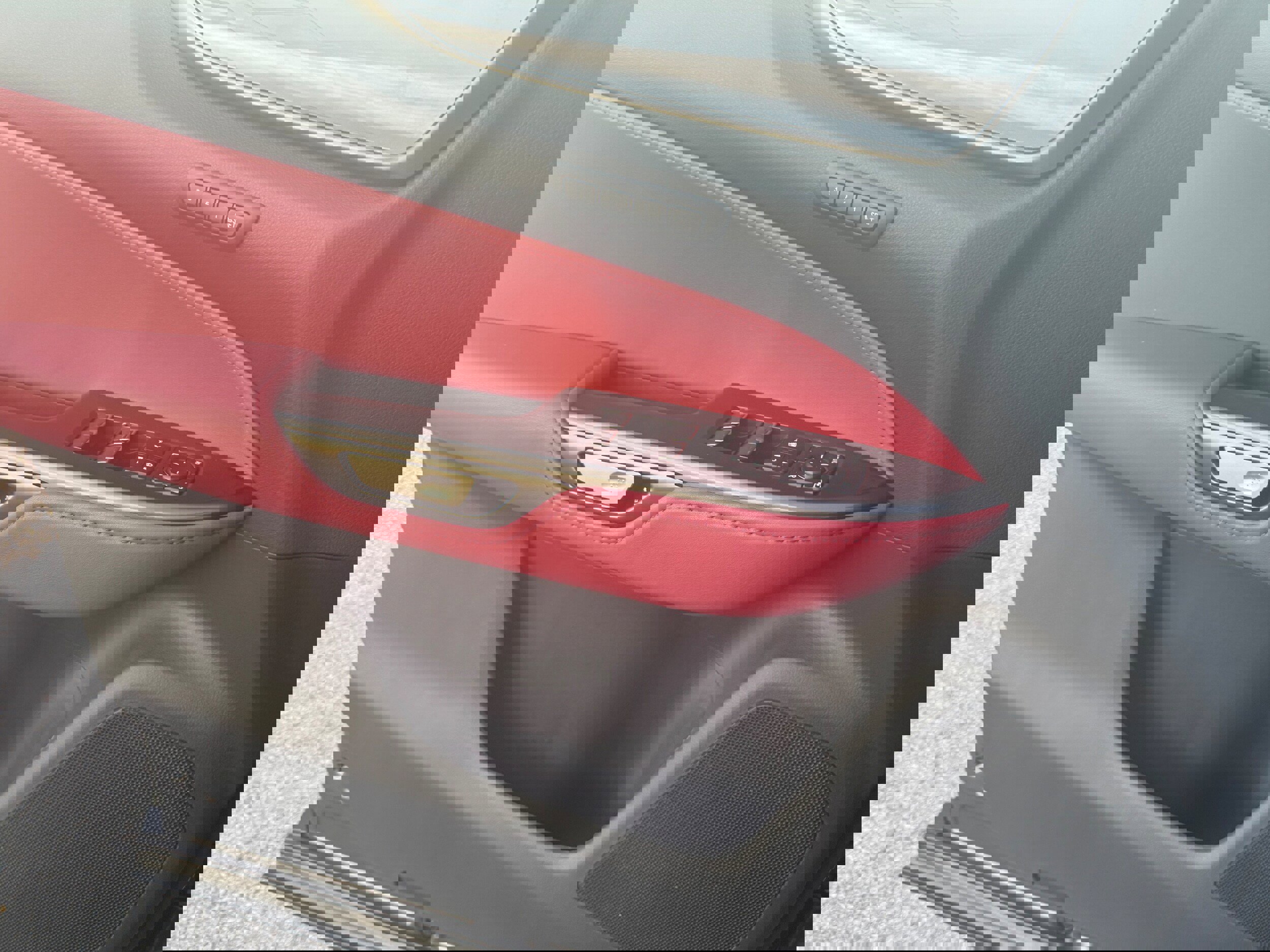Used 2025 Lexus NX 250 FWD w/ Premium Package image 10