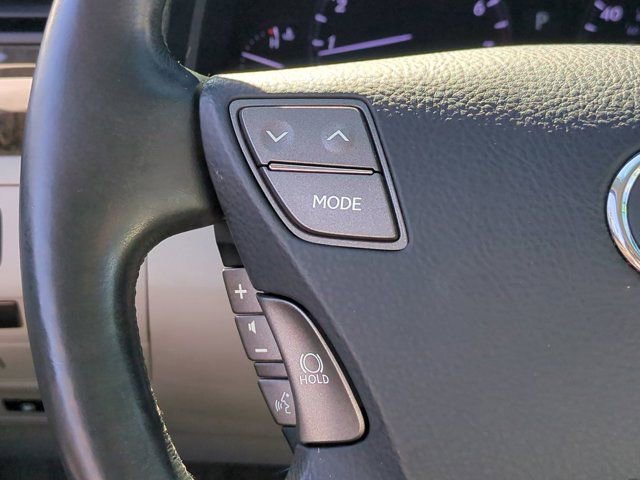 Used 2009 Lexus LS 460 image 18